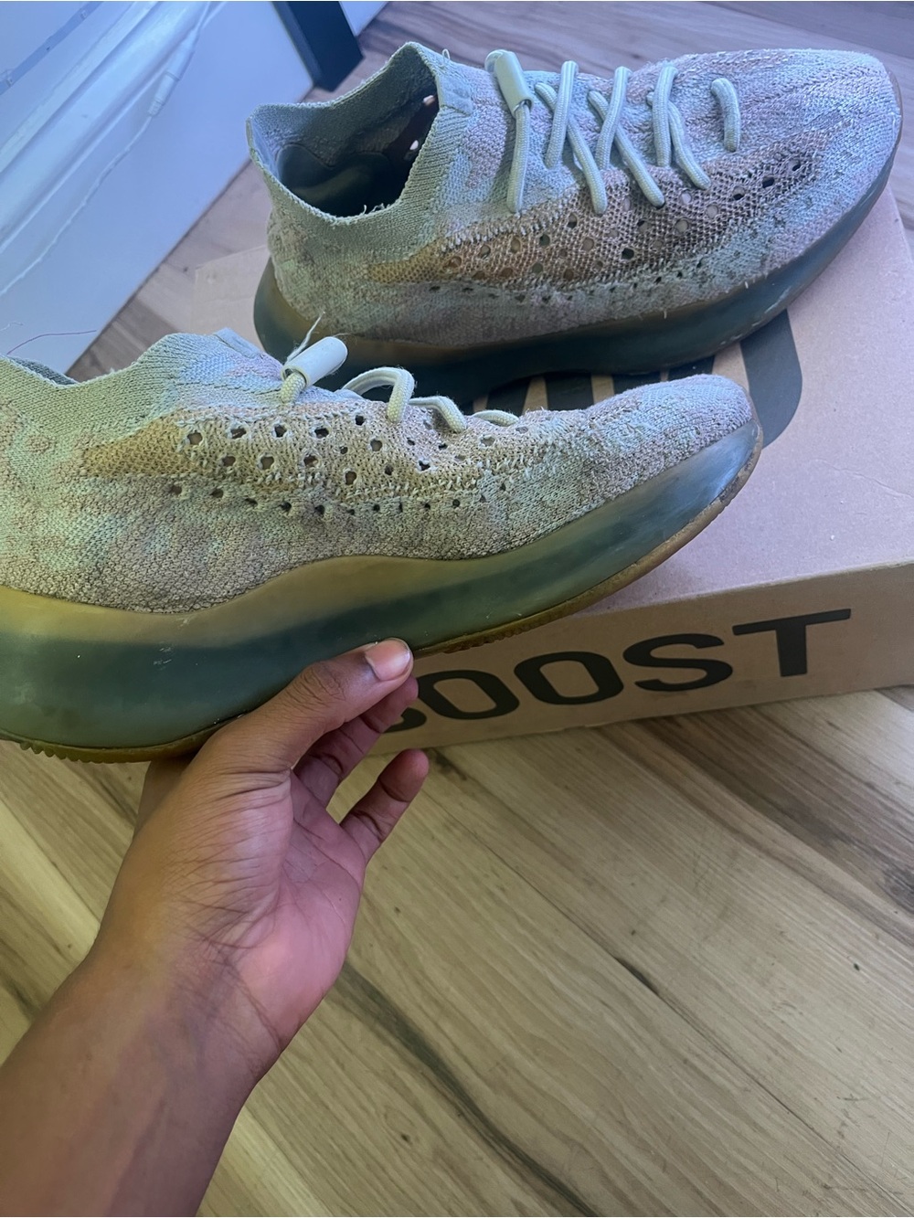 Yeezy Men’s Knit Low-Top Sneaker - Pale Green